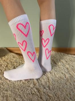 Socken weiß mit neon pinken Herzen
