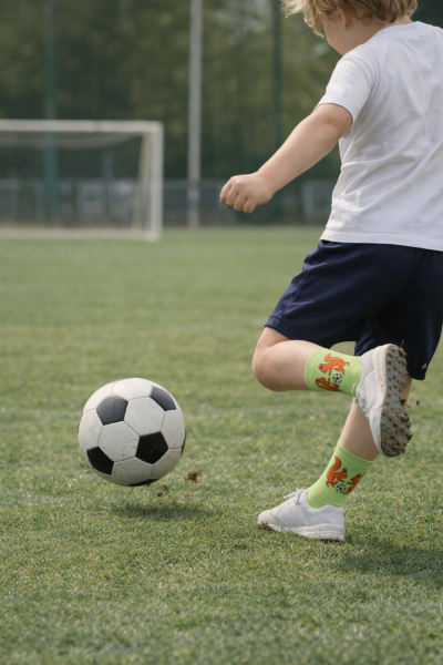Socken GRETA ROCKS THE SOCKS - Eichhörnchen Fussball