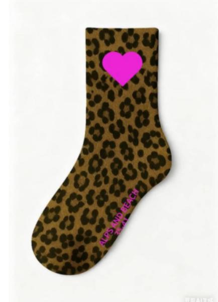 Leo Socke mit pinkem Herz